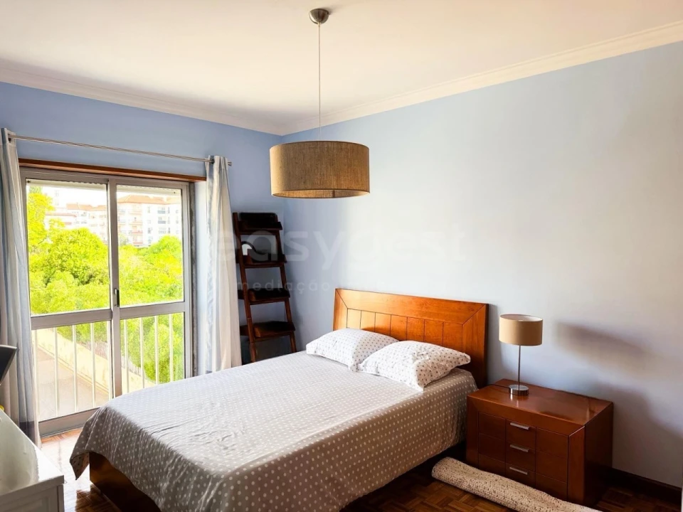 Apartamento T3 para Venda em Carcavelos e Parede Foto 10