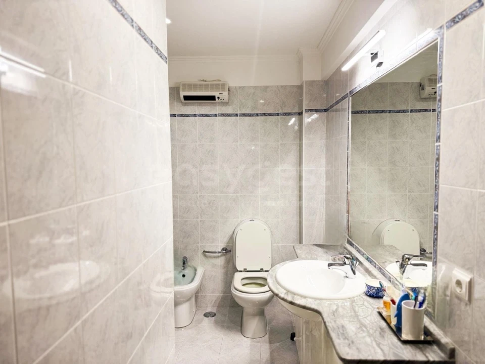 Apartamento T3 para Venda em Carcavelos e Parede Foto 20