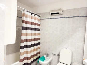 Apartamento T3 para Venda em Carcavelos e Parede