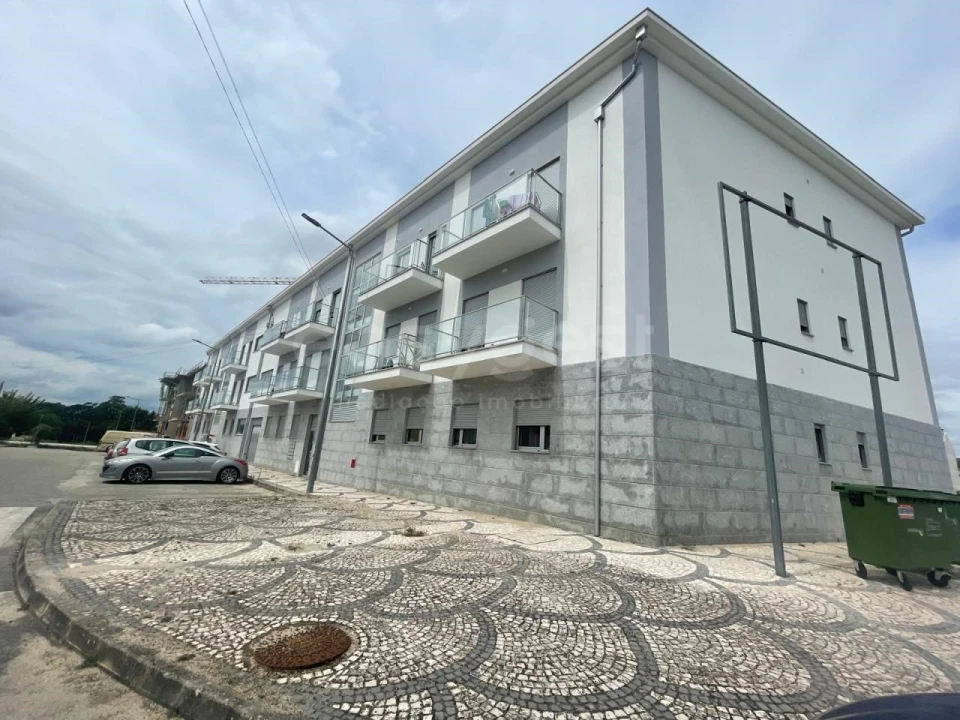 Apartamento T3 para Venda em Currelos, Papízios e Sobral Foto 4