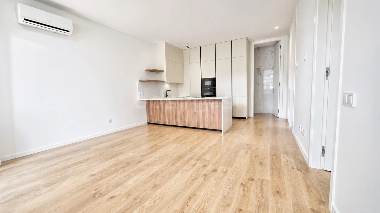 Apartamento T3 para Venda em Lourinhã e Atalaia Foto 2