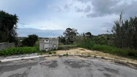 Terreno para Venda em Caparica e Trafaria