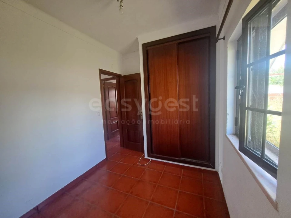 Moradia T4 para Venda em São Luis Foto 6