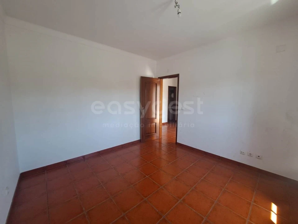 Moradia T4 para Venda em São Luis Foto 15