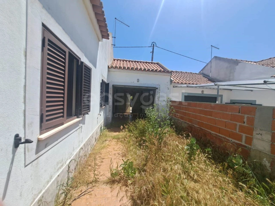 Moradia T4 para Venda em São Luis Foto 26