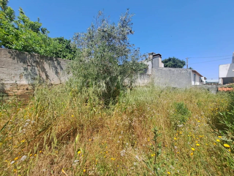 Moradia T4 para Venda em São Luis Foto 29