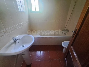 Moradia T4 para Venda em São Luis