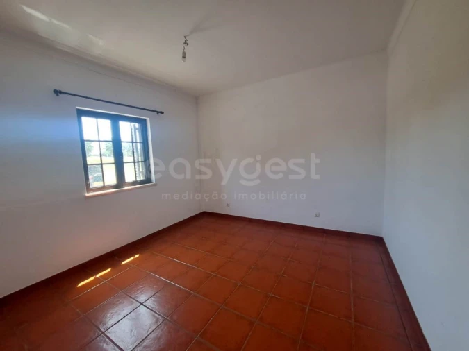 Moradia T4 para Venda em São Luis Foto 13