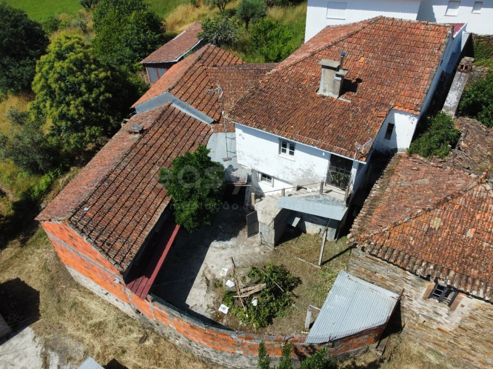 Quinta T4 para Venda em Mouronho Foto 39