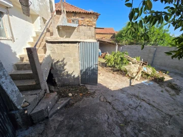 Quinta T4 para Venda em Mouronho