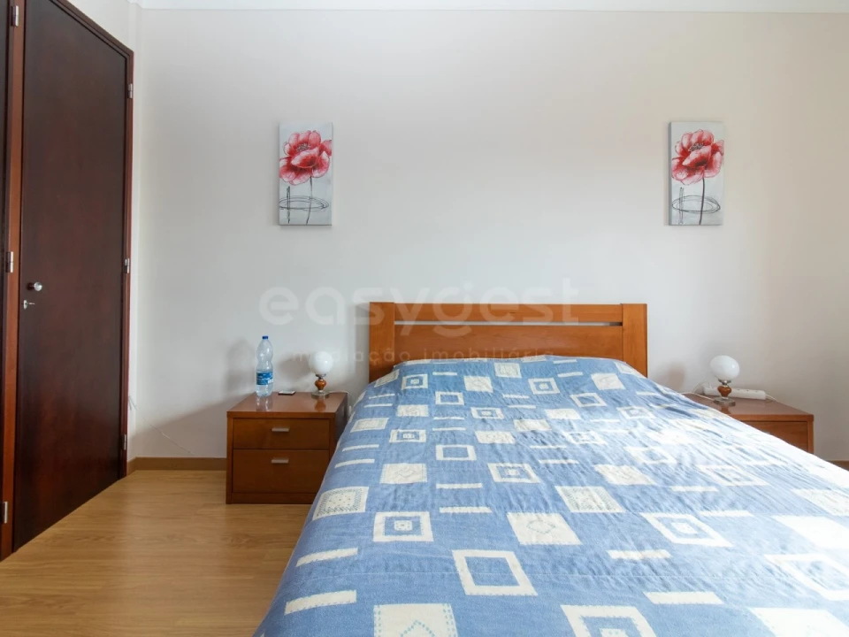 Apartamento T2 para Venda em Vila Real de Santo Antonio Foto 7
