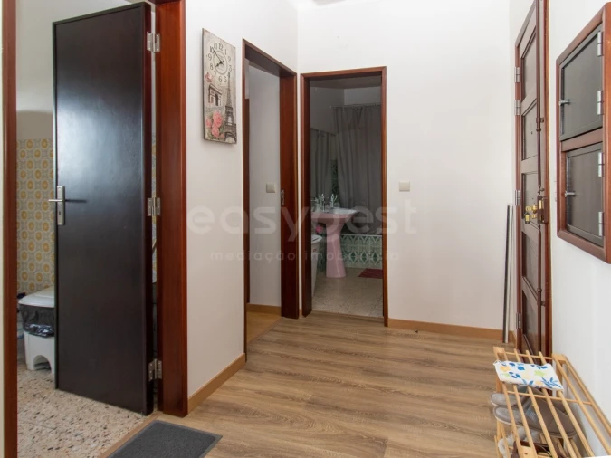 Apartamento T2 para Venda em Vila Real de Santo Antonio Foto 2