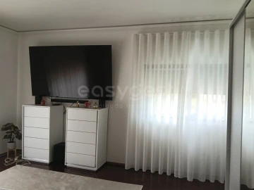 Moradia T4 para Venda em Pataias e Martingança