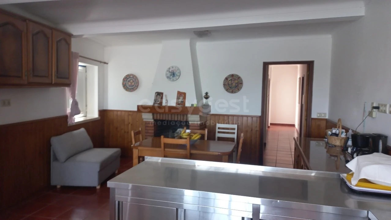 Moradia T5 para Venda em Azoia de Cima e Tremês Foto 6