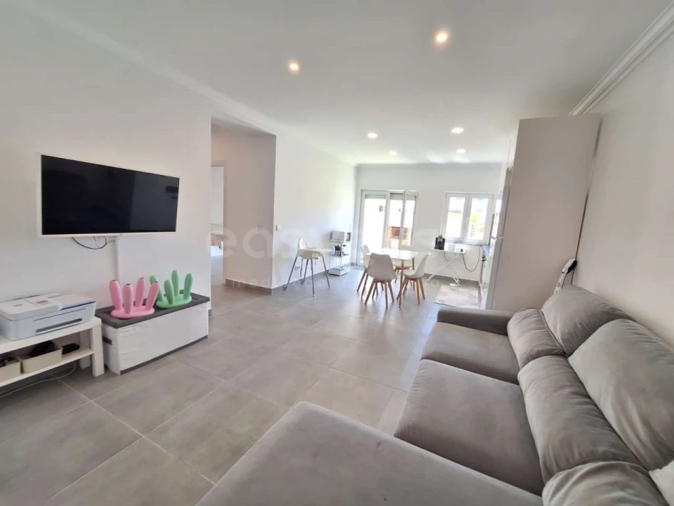 Apartamento T1 para Venda em Vila de Sagres Foto 6