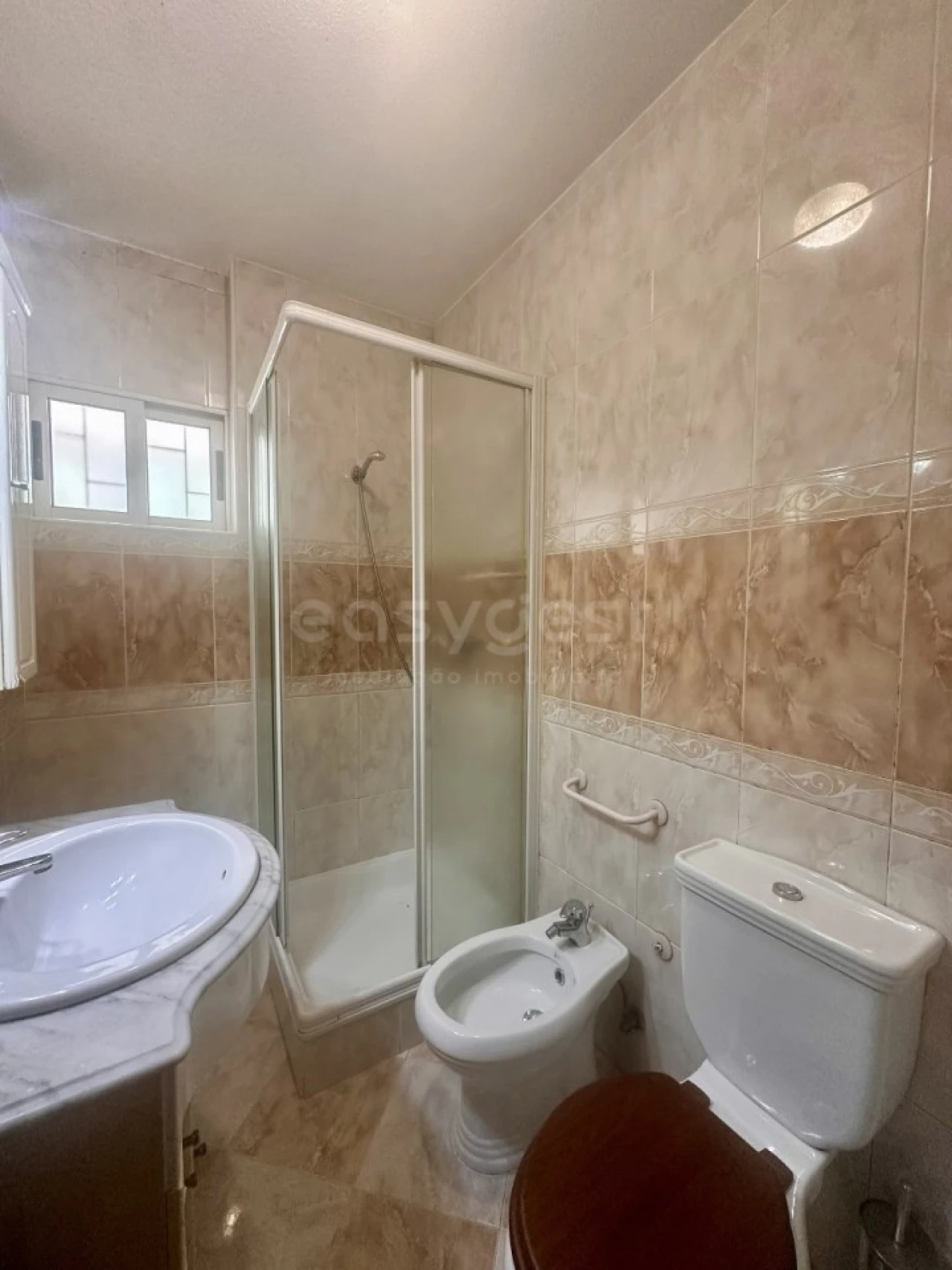 Apartamento T2 para Venda em Campolide Foto 12