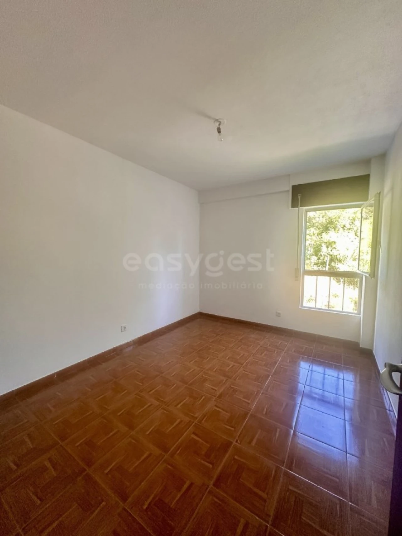 Apartamento T2 para Venda em Campolide Foto 15