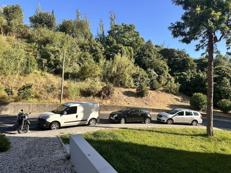 Apartamento T2 para Venda em Campolide Foto 18