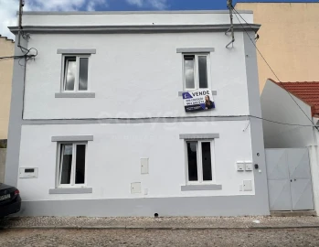 Moradia T2 para Venda em Caparica e Trafaria