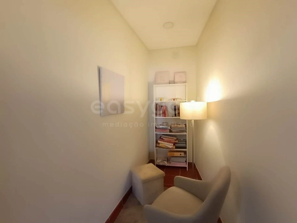Moradia T3 para Venda em Meia Via Foto 4