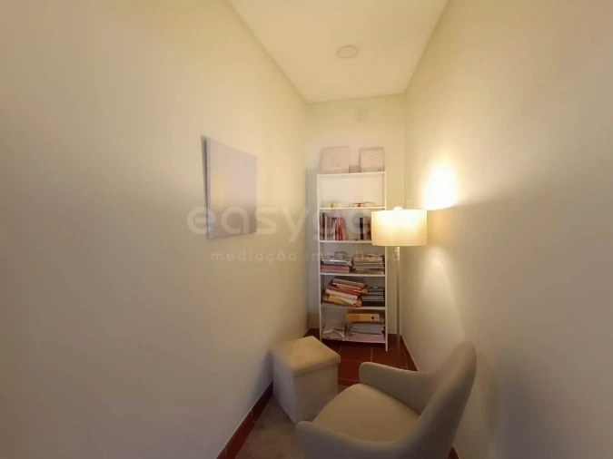 Moradia T3 para Venda em Meia Via Foto 4