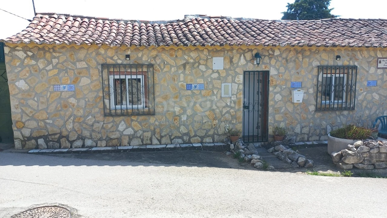 Moradia T2 para Venda em Achete, Azoia de Baixo e Póvoa de Santarém Foto 2