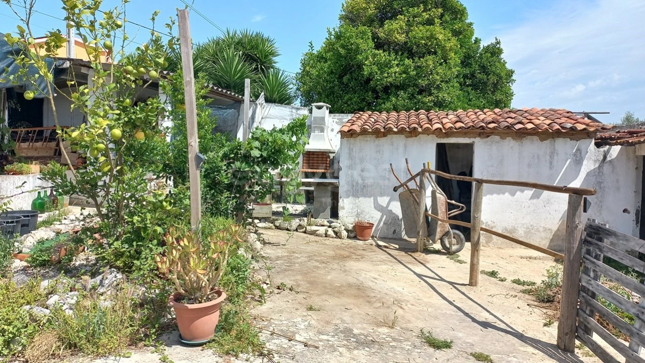 Moradia T2 para Venda em Achete, Azoia de Baixo e Póvoa de Santarém Foto 15