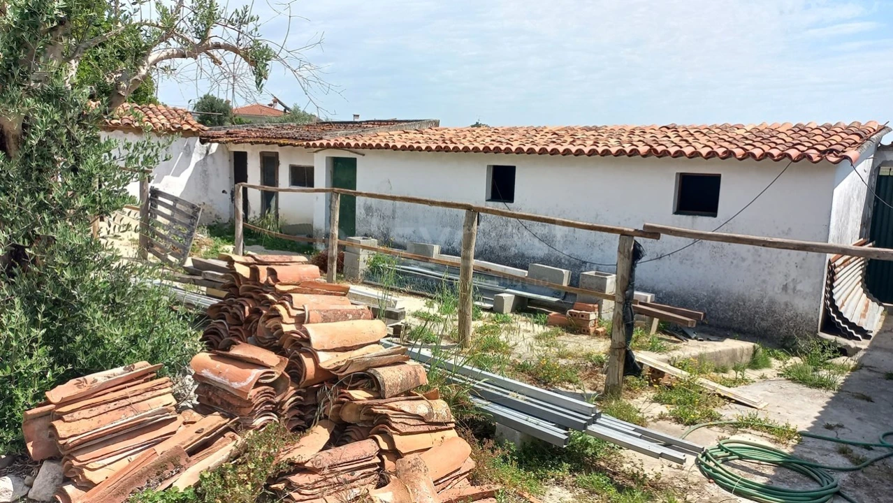 Moradia T2 para Venda em Achete, Azoia de Baixo e Póvoa de Santarém Foto 18