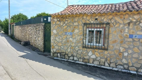 Moradia T2 para Venda em Achete, Azoia de Baixo e Póvoa de Santarém