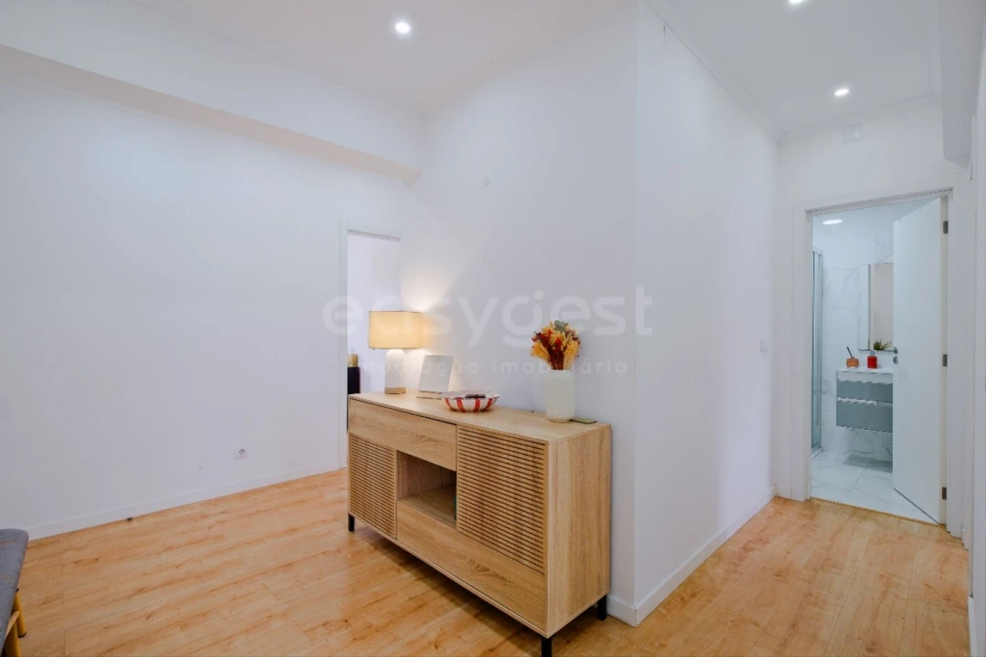 Apartamento T3 para Venda em Benfica Foto 14