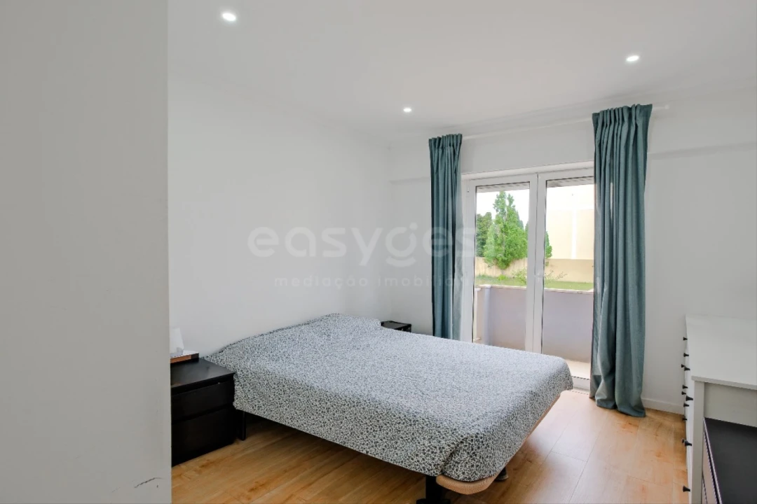 Apartamento T3 para Venda em Benfica Foto 15