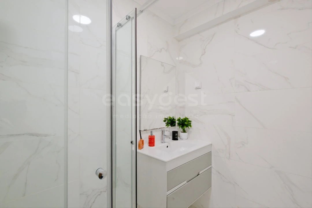 Apartamento T3 para Venda em Benfica Foto 21