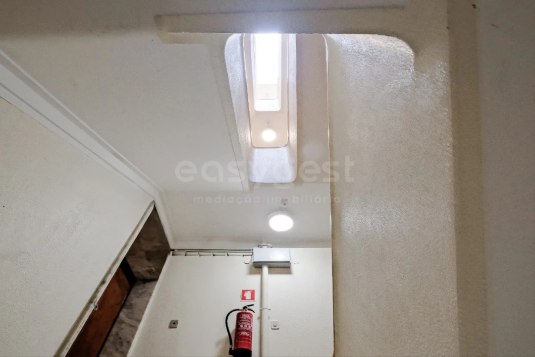 Apartamento T3 para Venda em Benfica Foto 29
