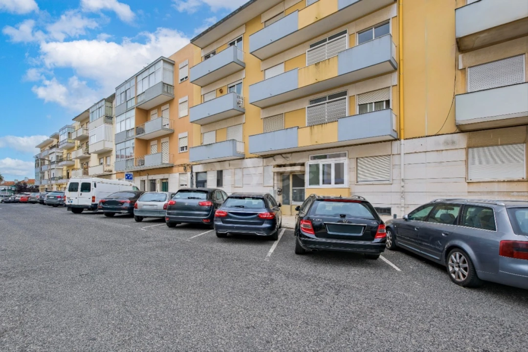 Apartamento T3 para Venda em Benfica Foto 34