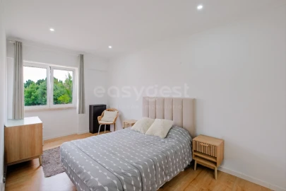 Apartamento T3 para Venda em Benfica