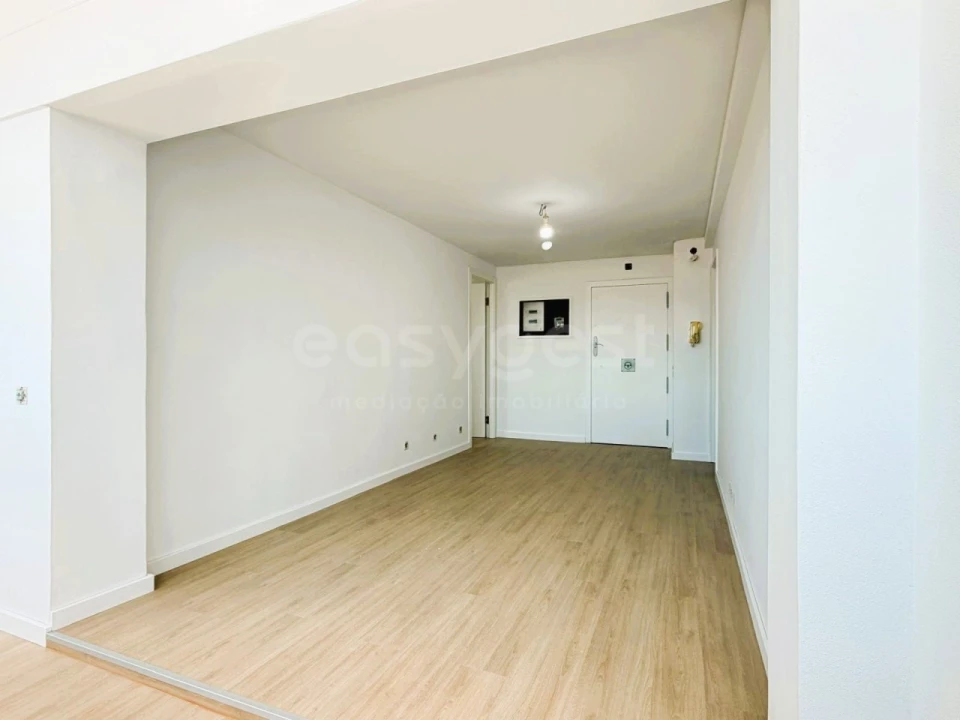 Apartamento T2 para Venda em Sesimbra (Castelo) Foto 3