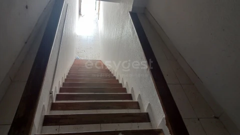 Moradia T2 para Venda em Azoia de Cima e Tremês