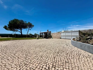 Moradia T4 para Venda em Serra D'El-Rei
