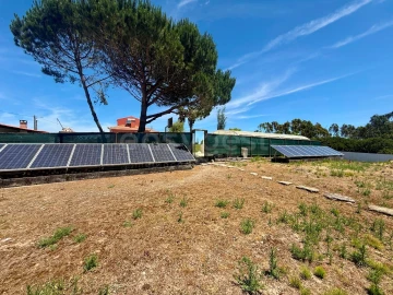 Moradia T4 para Venda em Serra D'El-Rei