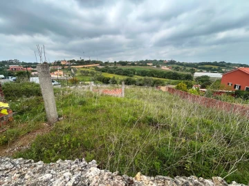 Terreno para Venda em Almargem do Bispo, Pêro Pinheiro e Montelavar