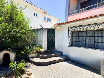 Moradia T3 para Venda em Alcabideche