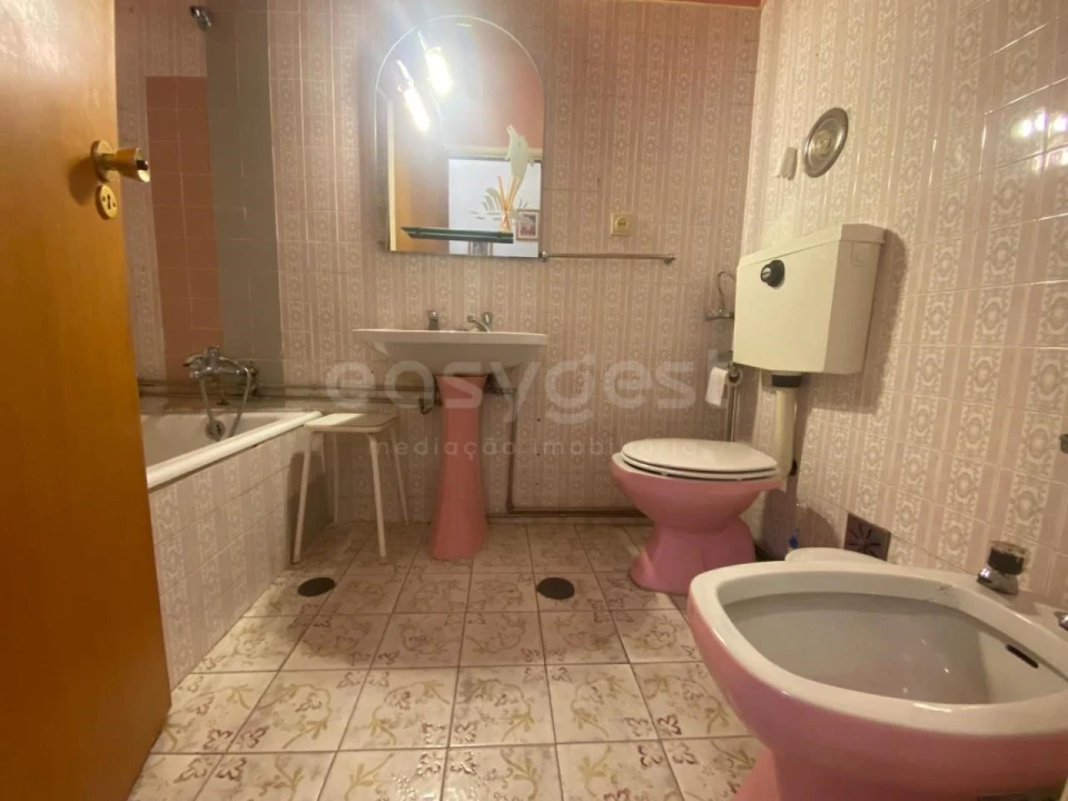 Apartamento T2 para Venda em Santa Clara e Castelo Viegas Foto 6