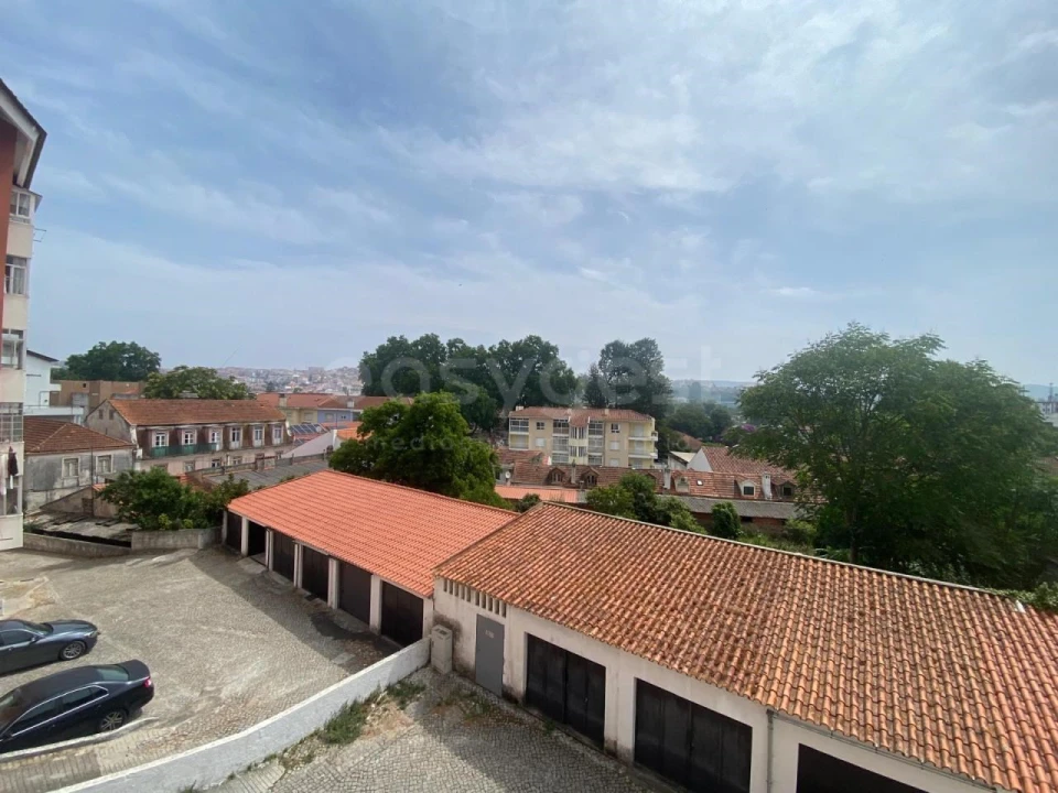 Apartamento T2 para Venda em Santa Clara e Castelo Viegas Foto 11