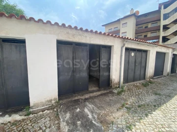 Apartamento T2 para Venda em Santa Clara e Castelo Viegas