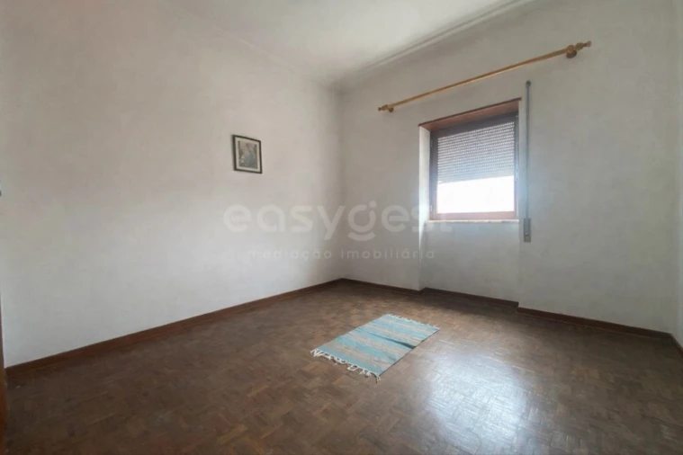Apartamento T2 para Venda em Santa Clara e Castelo Viegas Foto 4