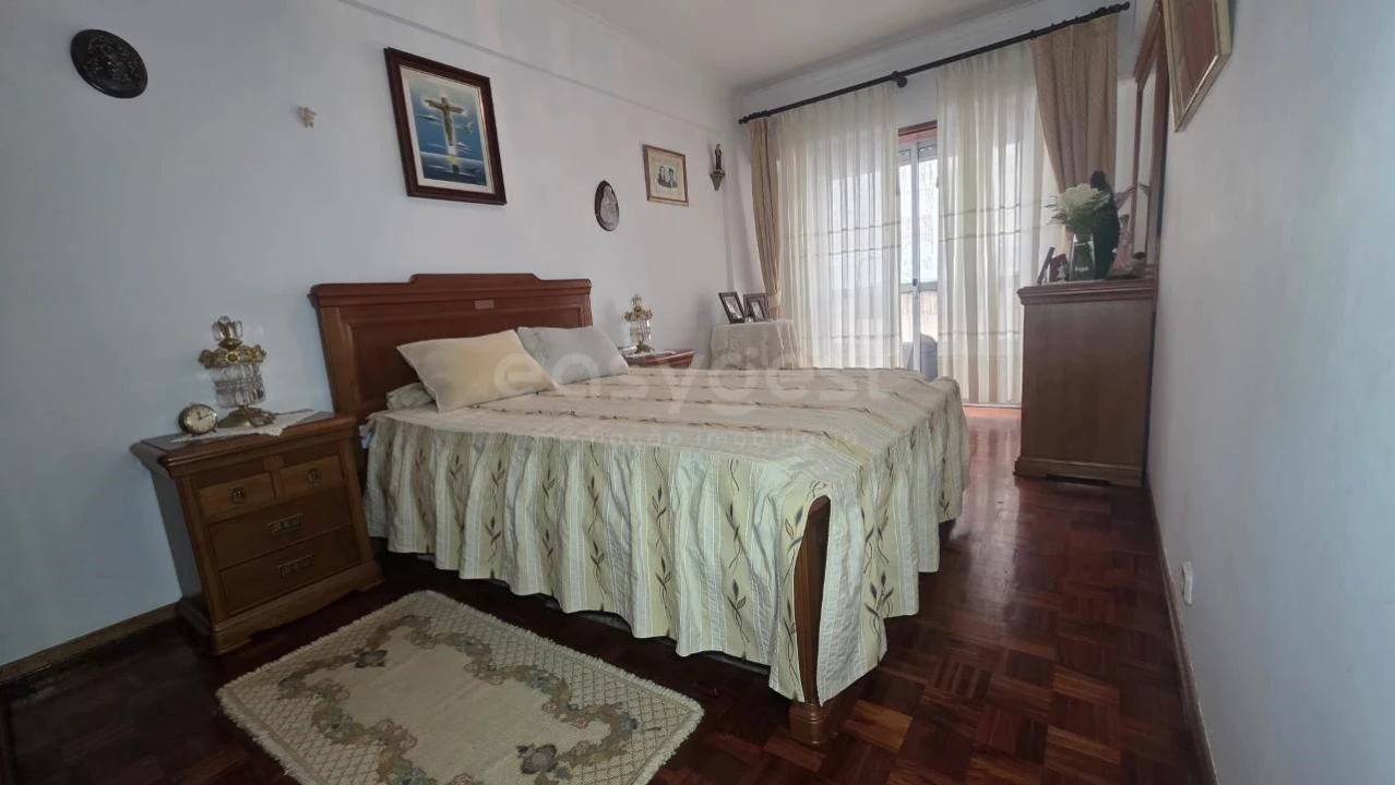 Apartamento T2 para Venda em Venteira Foto 11