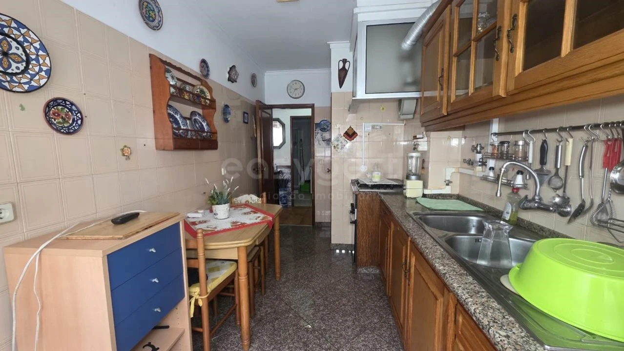 Apartamento T2 para Venda em Venteira Foto 22