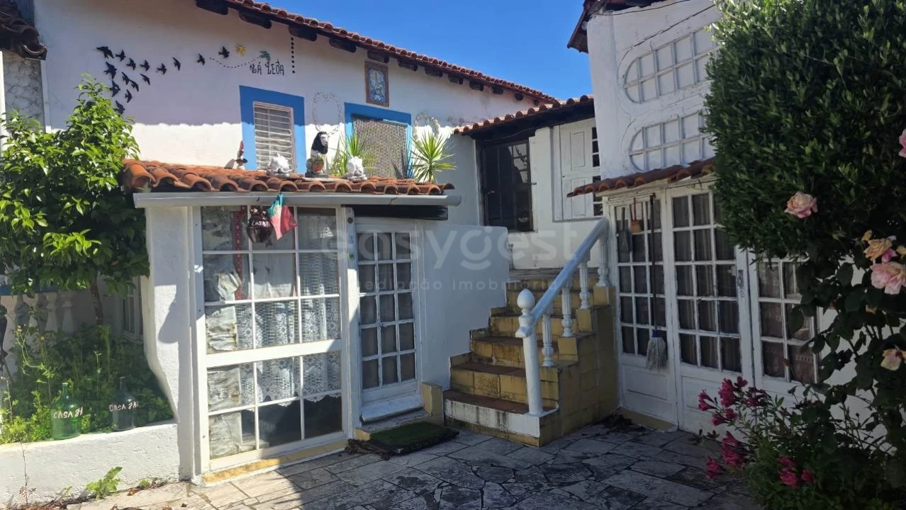 Moradia T3 para Venda em Aguas Belas Foto 22