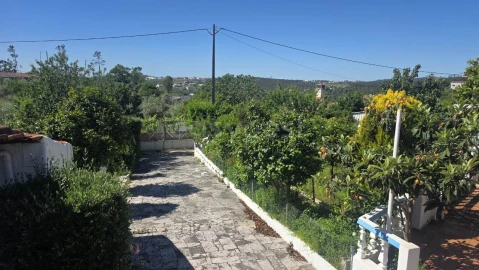 Moradia T3 para Venda em Aguas Belas