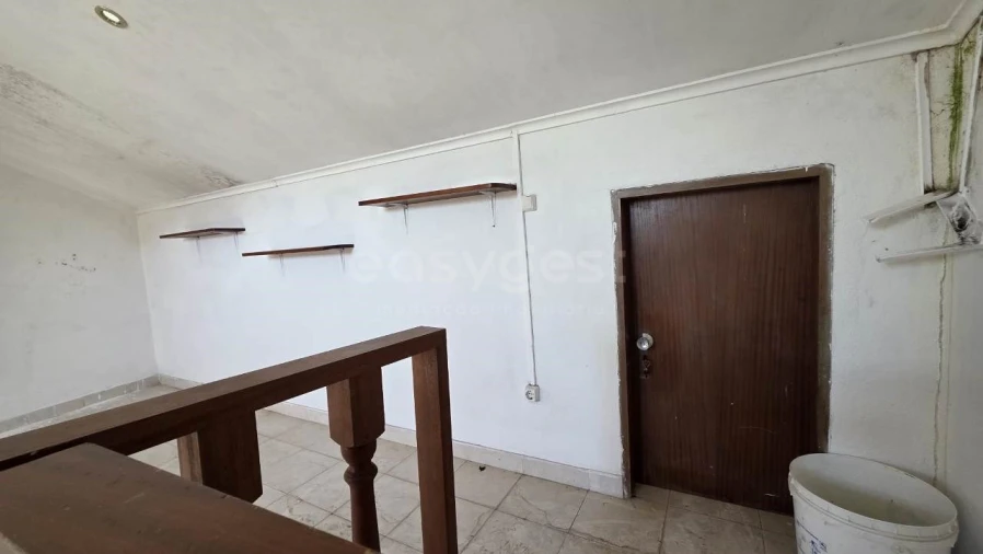 Moradia T3 para Venda em Aguas Belas Foto 17